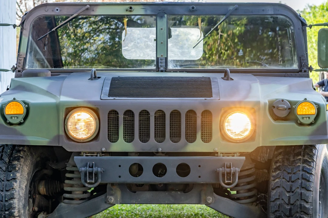 Hummer HMMWV - Image 16 of 31