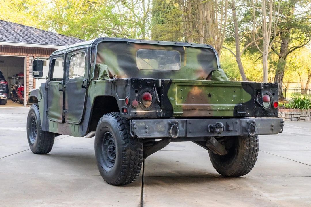 Hummer HMMWV - Image 14 of 31
