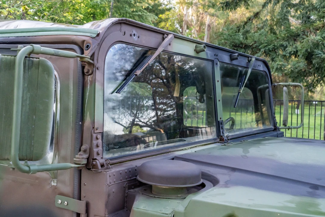 Hummer HMMWV - Image 28 of 31