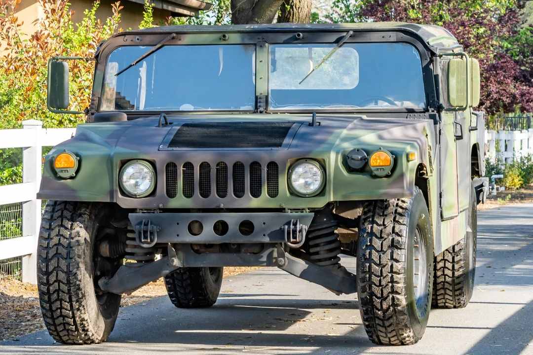Hummer HMMWV - Image 5 of 31