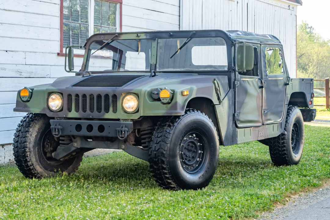 Hummer HMMWV - Image 3 of 31