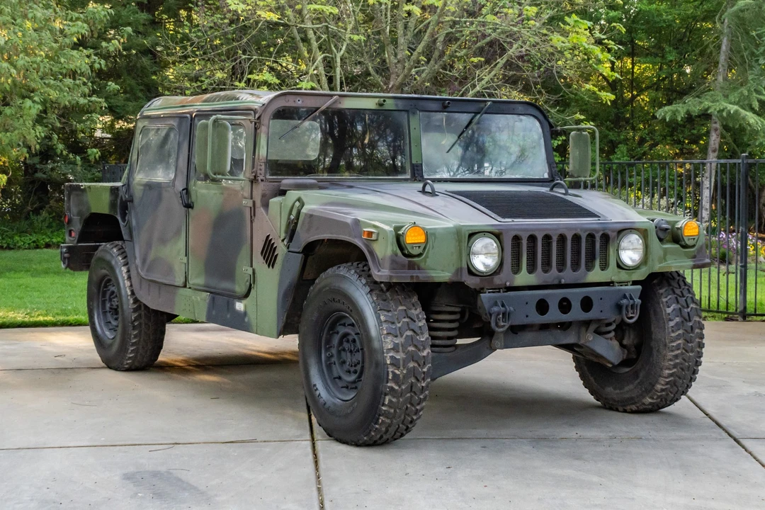 Hummer HMMWV - Image 8 of 31
