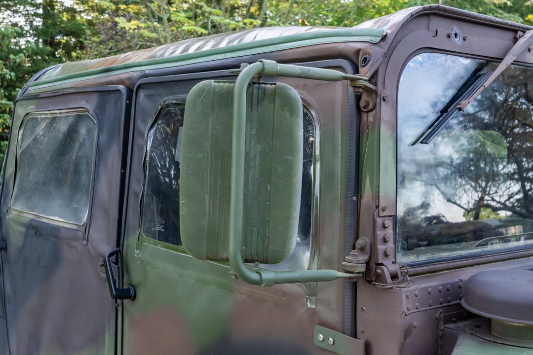 Hummer HMMWV - Image 26 of 31