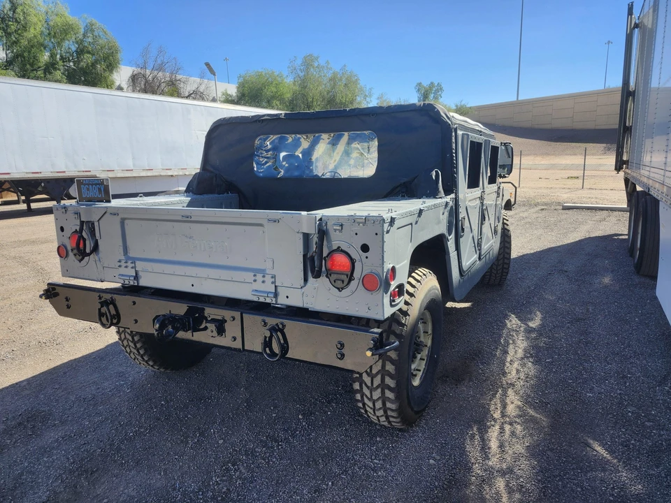 Hummer HMMWV - Image 12 of 31
