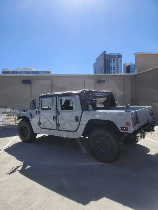 Hummer HMMWV - Image 7 of 31