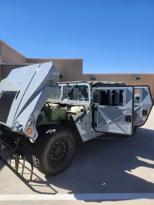 Hummer HMMWV - Image 26 of 31