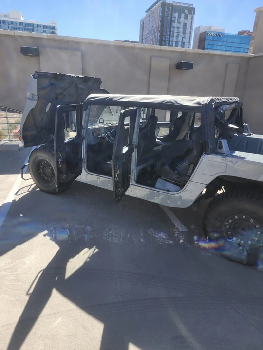 Hummer HMMWV - Image 30 of 31