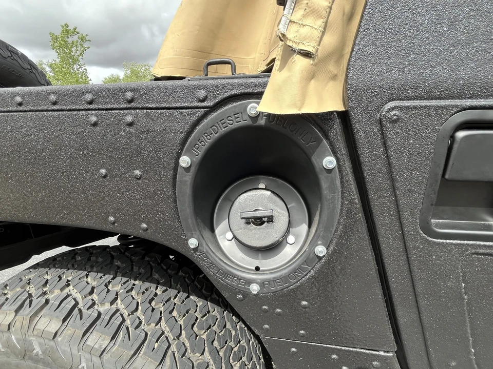 Hummer HMMWV - Image 25 of 31