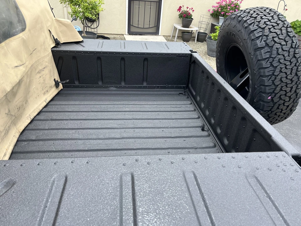 Hummer HMMWV - Image 17 of 31