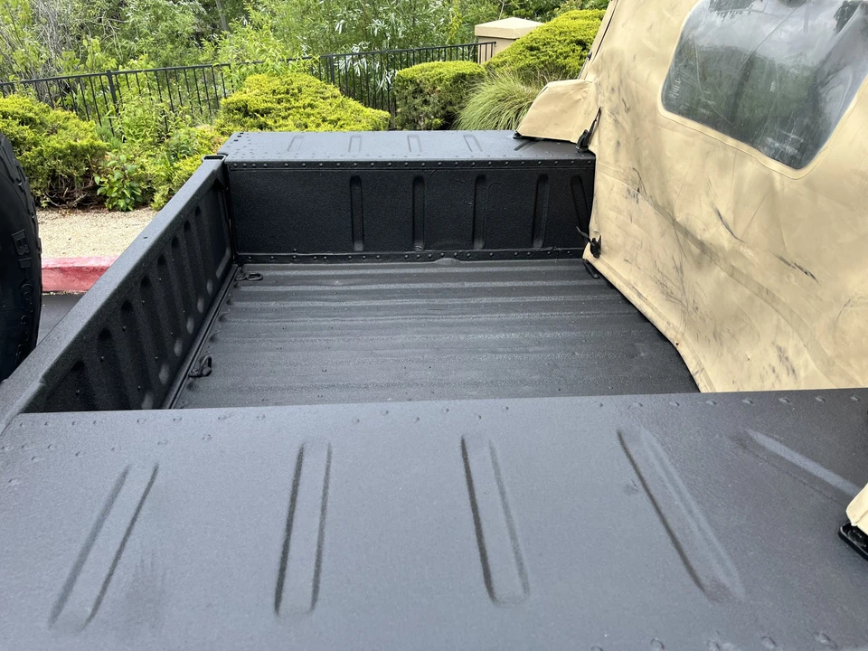 Hummer HMMWV - Image 26 of 31