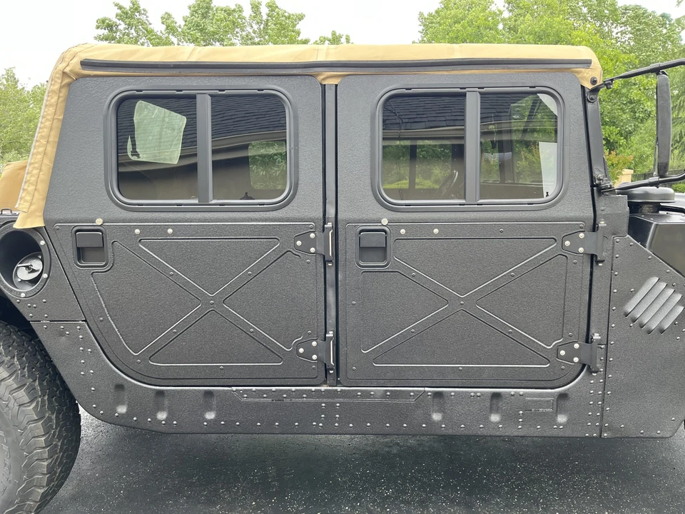 Hummer HMMWV - Image 27 of 31