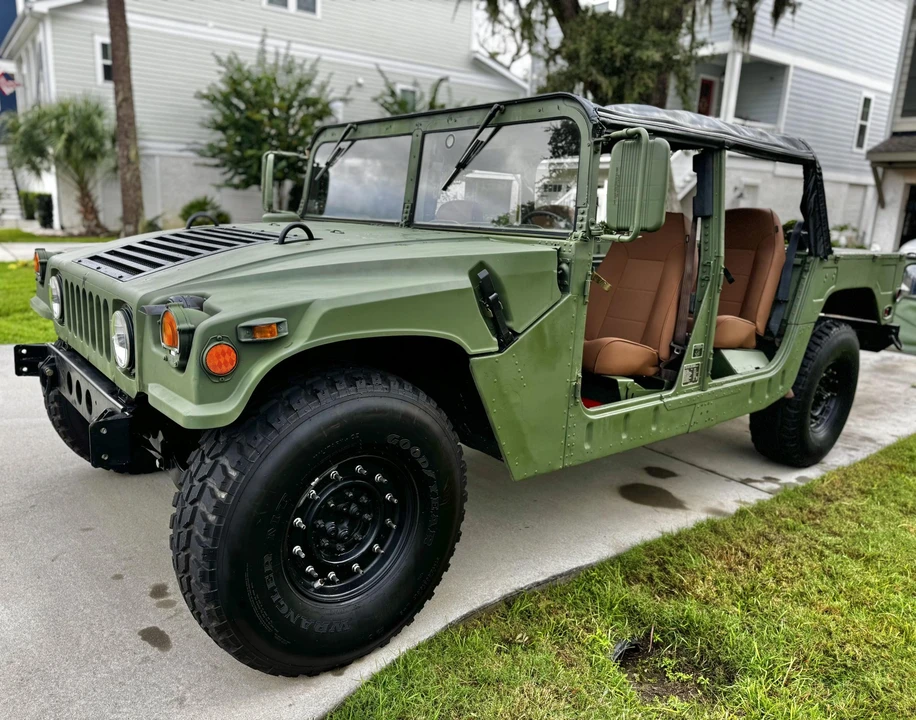 Hummer HMMWV - Image 2 of 31