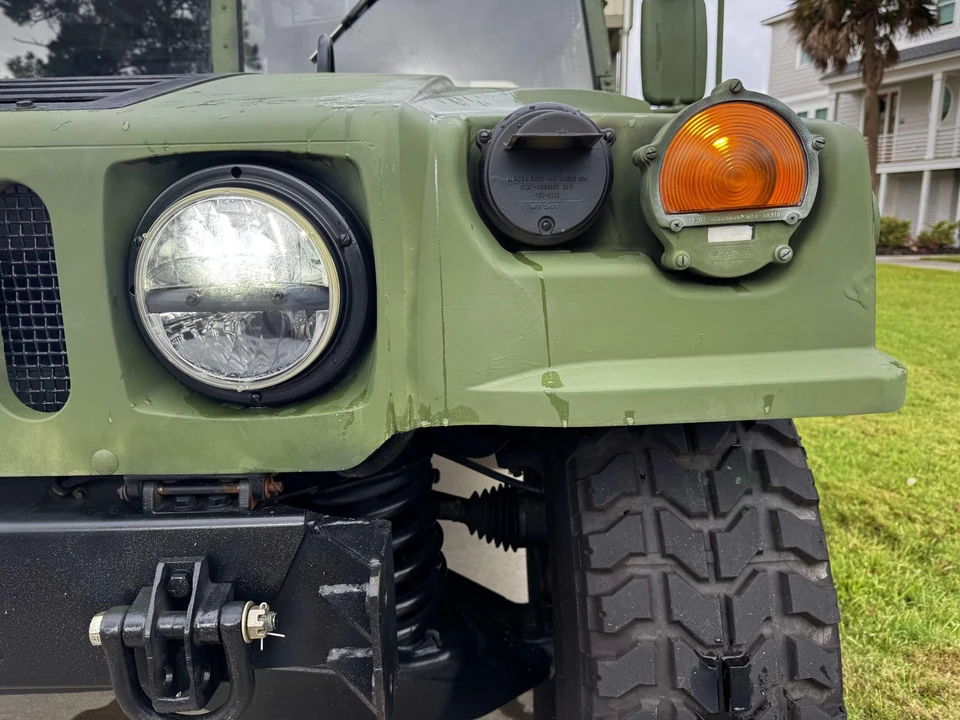 Hummer HMMWV - Image 16 of 31