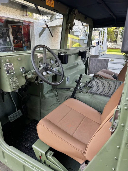 Hummer HMMWV - Image 27 of 31