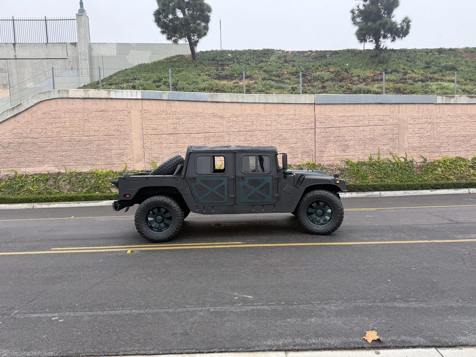 Hummer HMMWV - Image 21 of 31