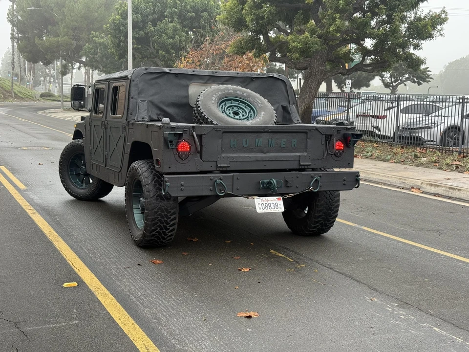 Hummer HMMWV - Image 12 of 31