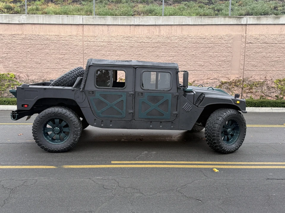 Hummer HMMWV - Image 19 of 31