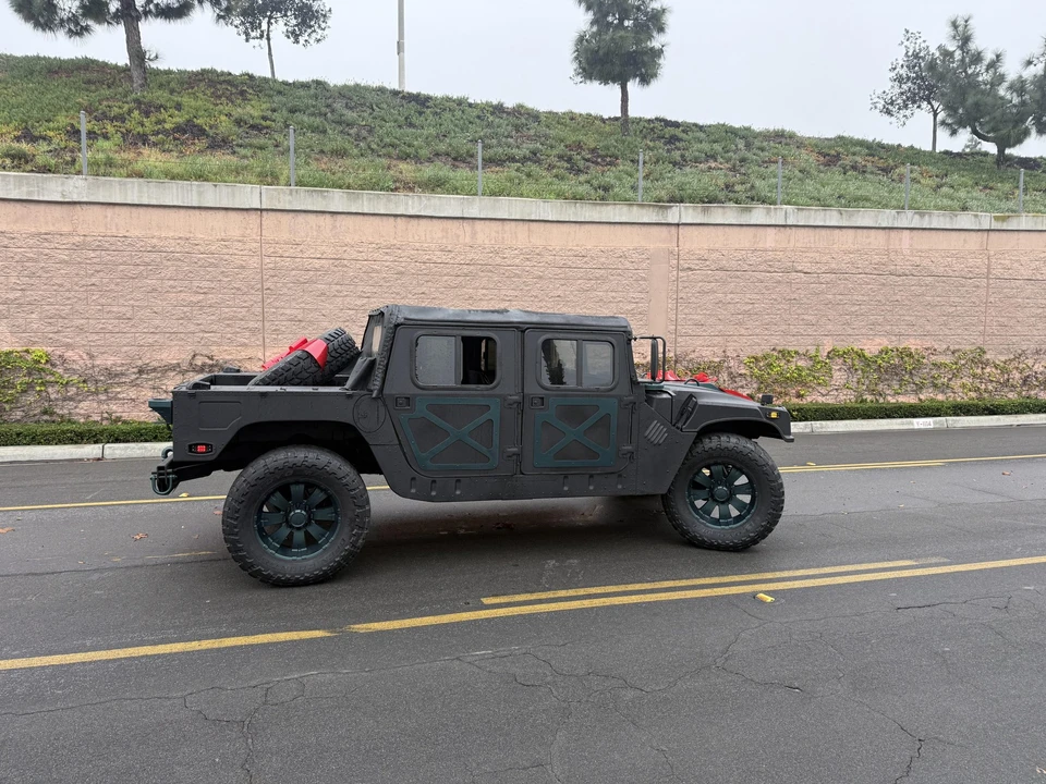 Hummer HMMWV - Image 20 of 31