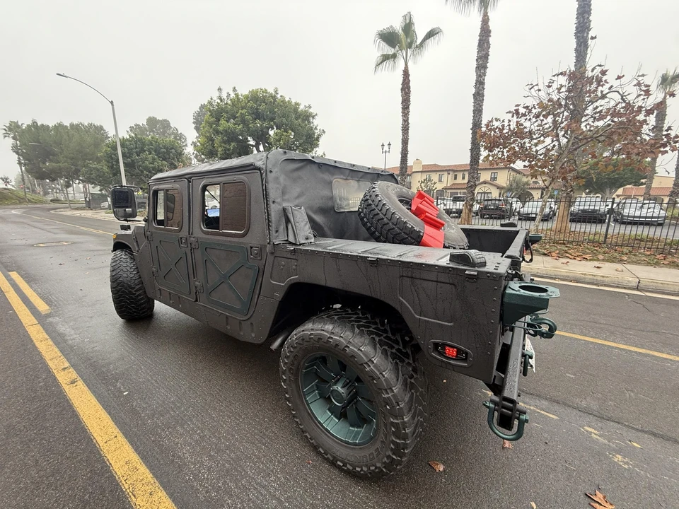 Hummer HMMWV - Image 9 of 31