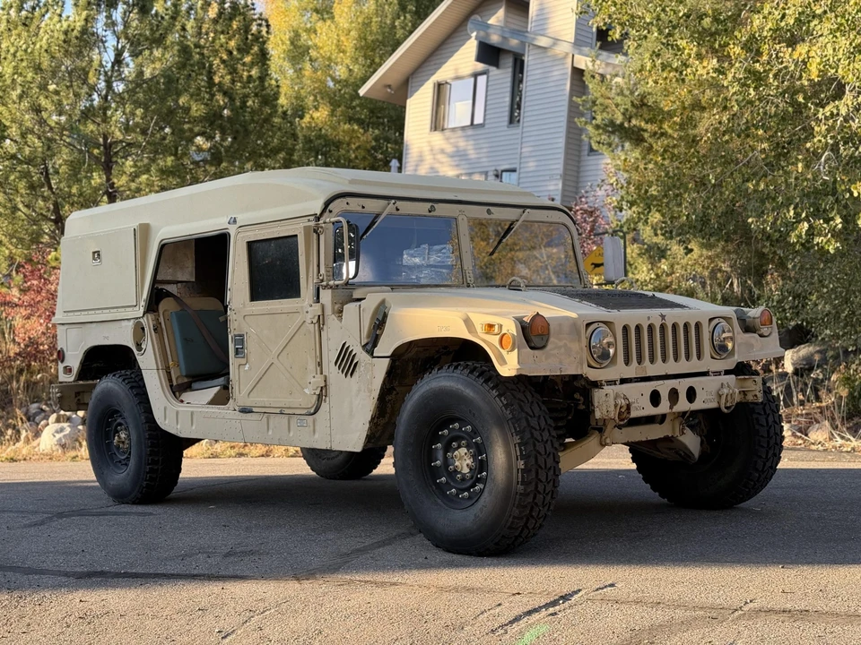 Hummer HMMWV - Image 12 of 31