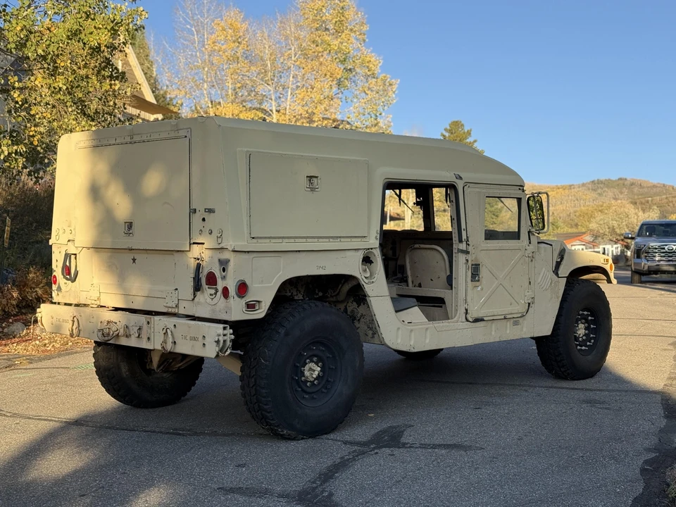 Hummer HMMWV - Image 10 of 31