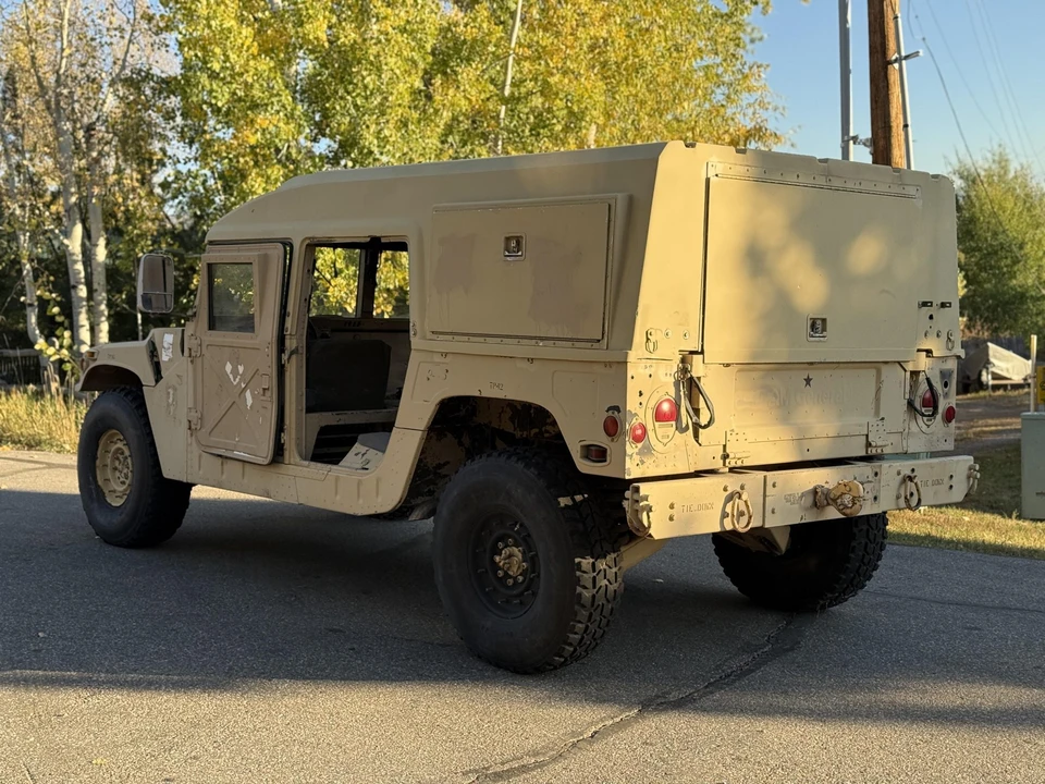 Hummer HMMWV - Image 5 of 31
