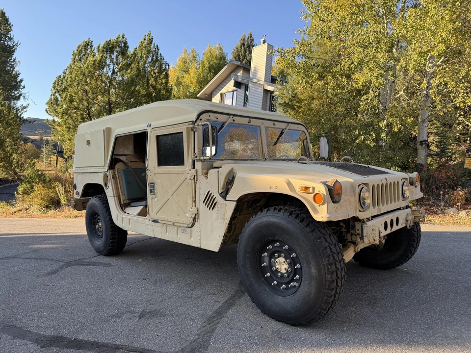 Hummer HMMWV - Image 13 of 31