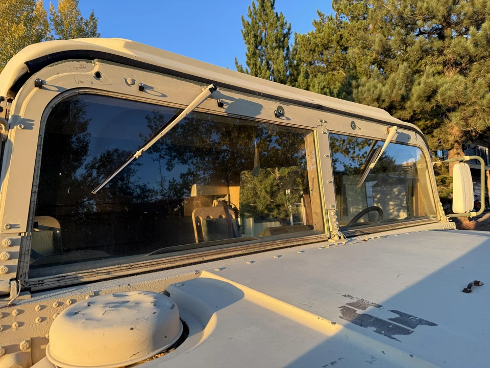 Hummer HMMWV - Image 18 of 31