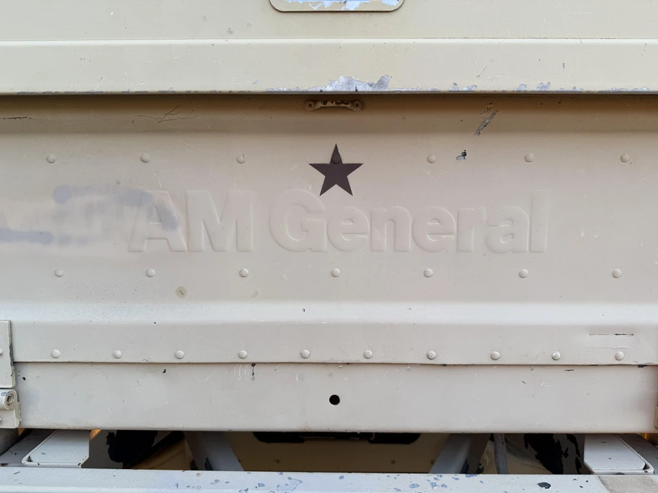 Hummer HMMWV - Image 24 of 31