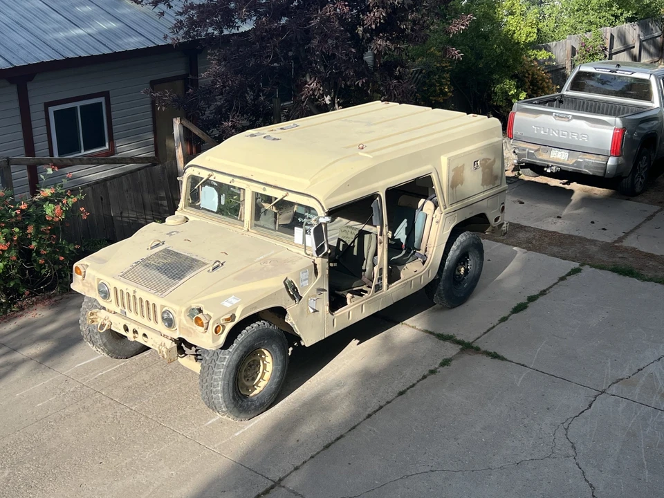 Hummer HMMWV - Image 16 of 31