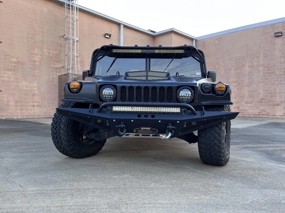 Hummer HMMWV - Image 7 of 31