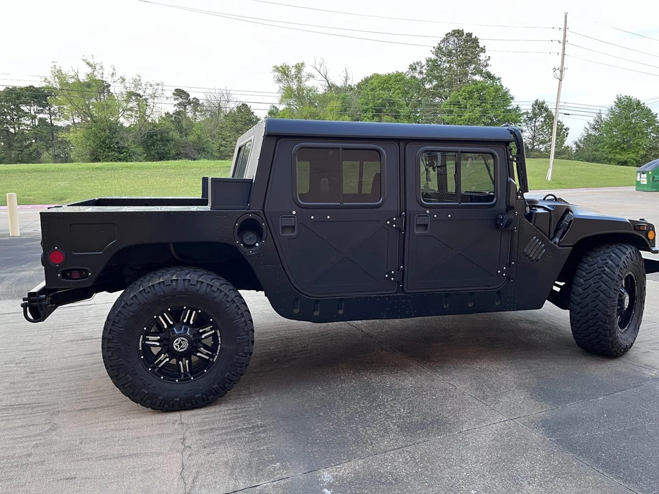 Hummer HMMWV - Image 15 of 31