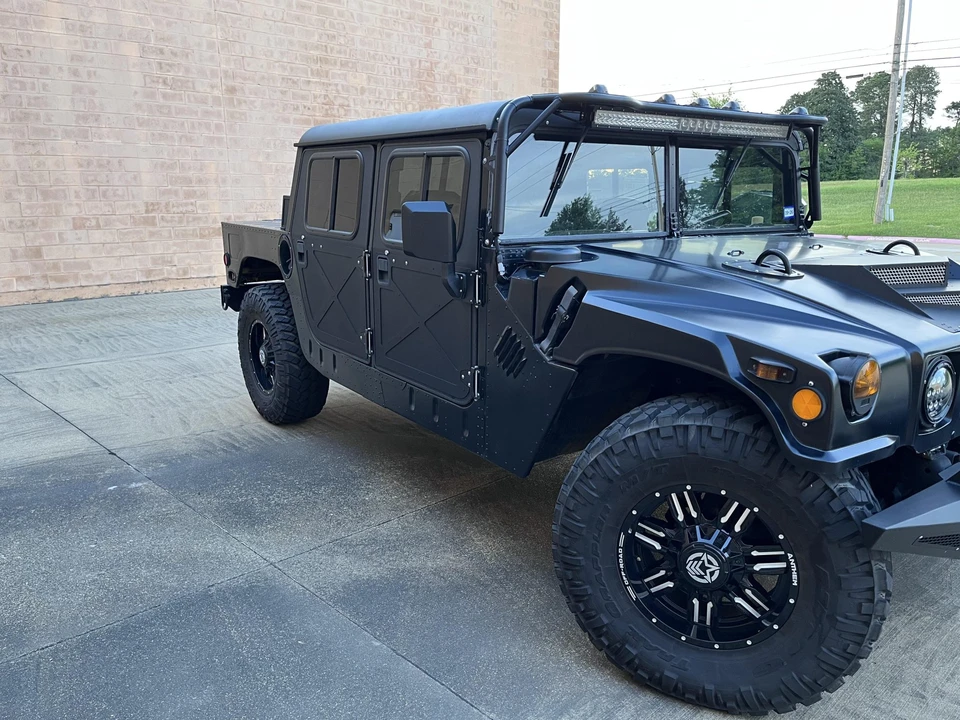 Hummer HMMWV - Image 25 of 31