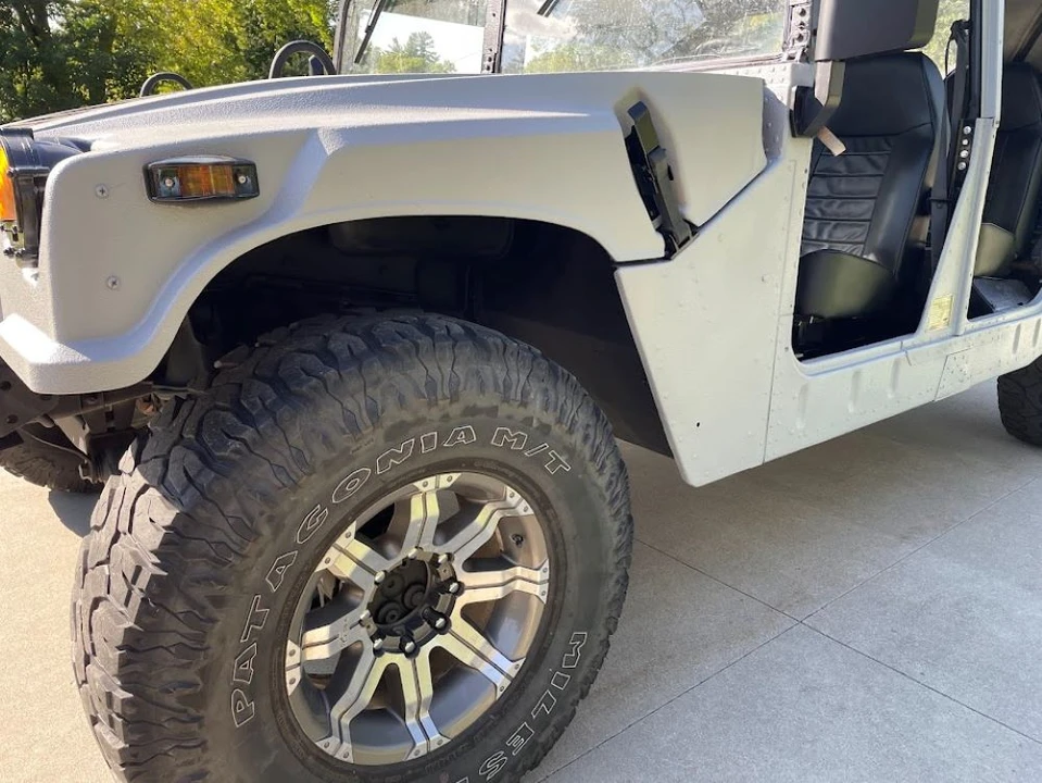 Hummer HMMWV - Image 17 of 31