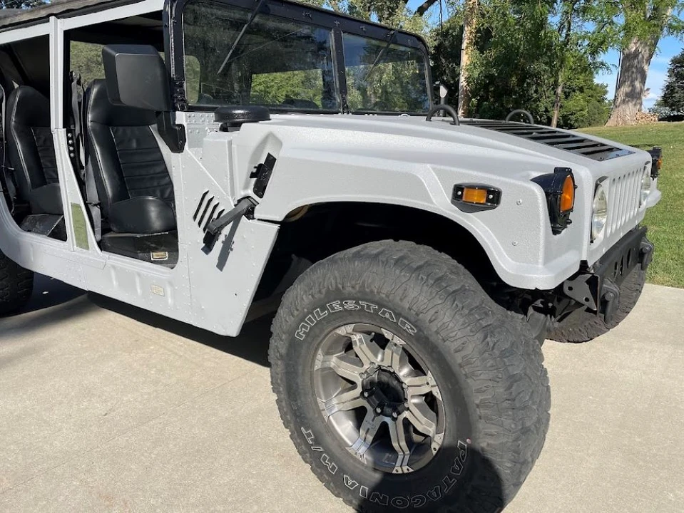 Hummer HMMWV - Image 22 of 31