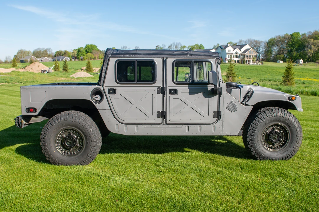 Hummer HMMWV - Image 5 of 31