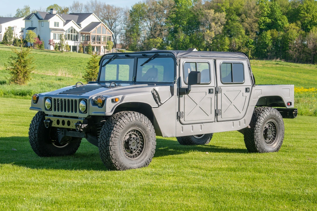Hummer HMMWV - Image 2 of 31
