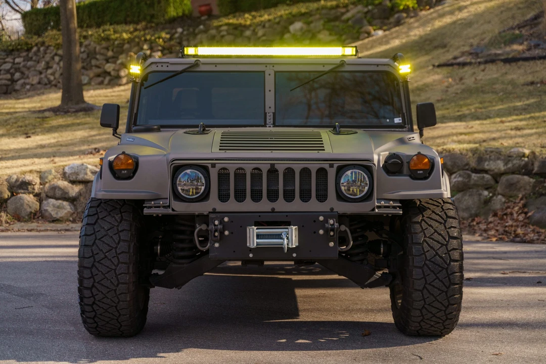 Hummer HMMWV - Image 3 of 31