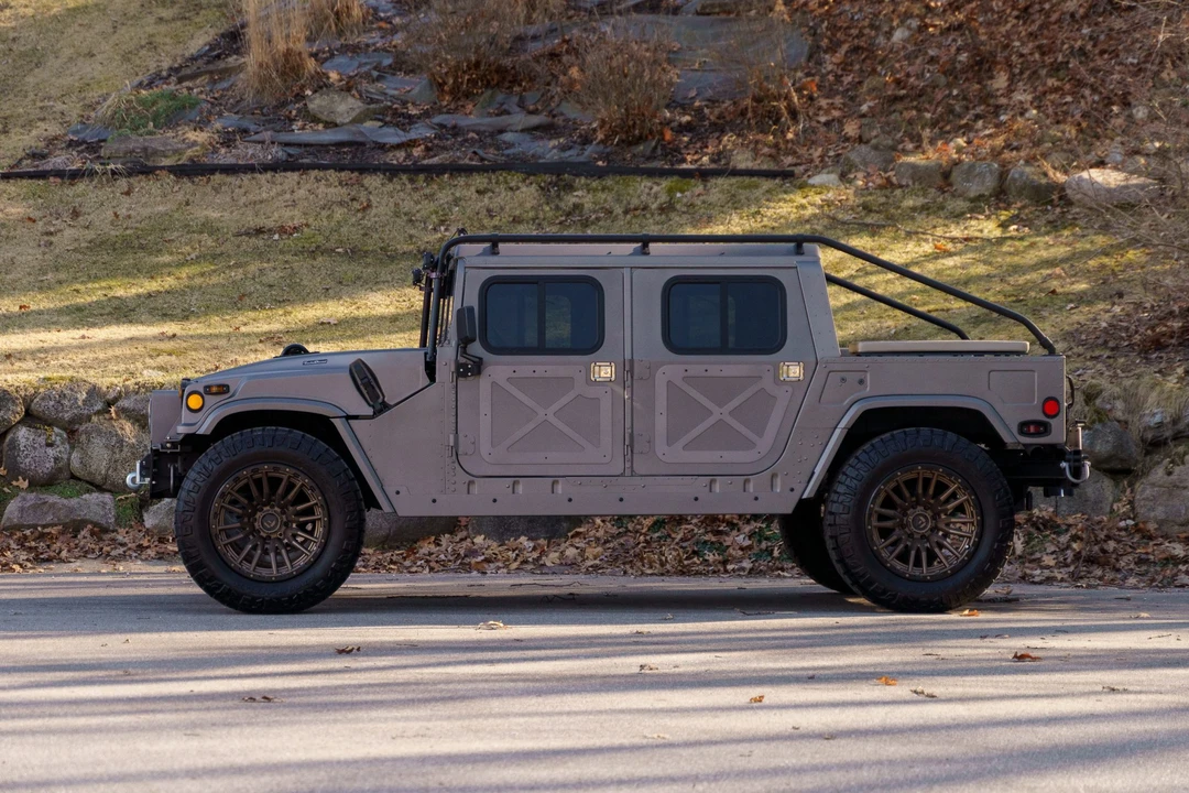 Hummer HMMWV - Image 7 of 31