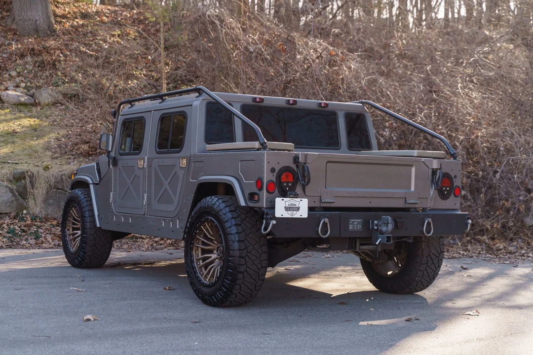 Hummer HMMWV - Image 11 of 31