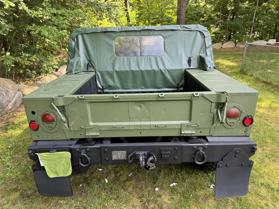 AM General Hummer - Image 13 of 31