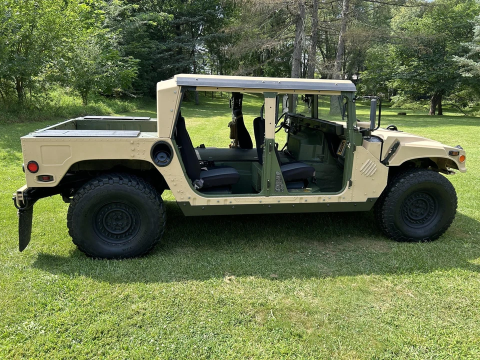 Hummer HMMWV - Image 29 of 31