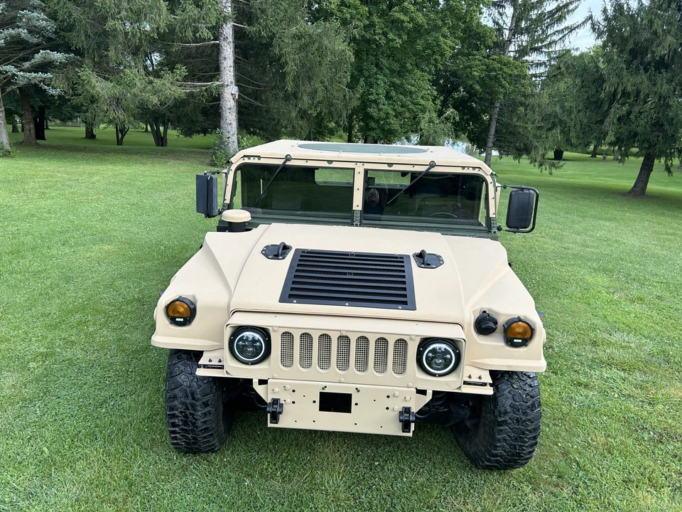 Hummer HMMWV - Image 4 of 31