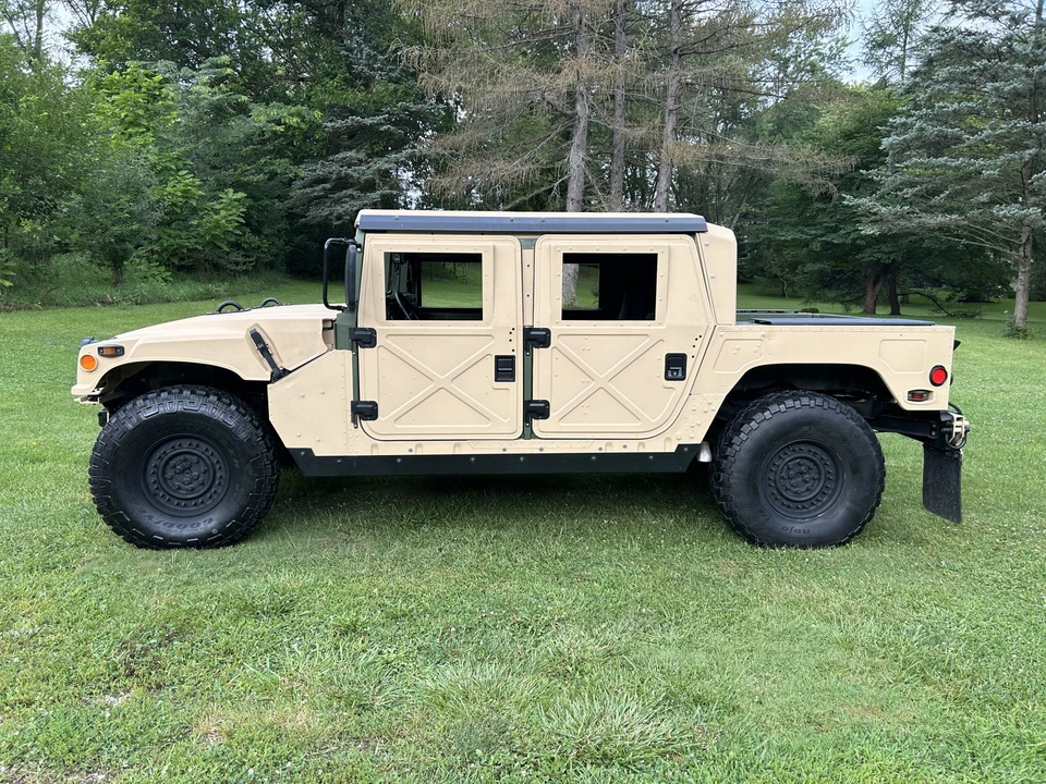 Hummer HMMWV - Image 9 of 31