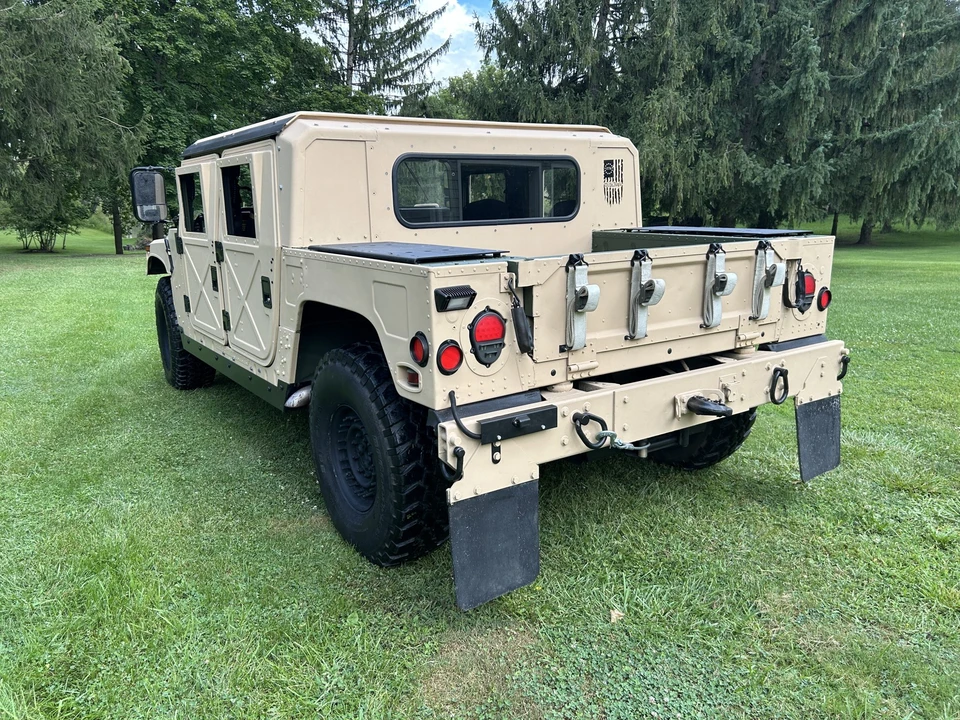 Hummer HMMWV - Image 14 of 31