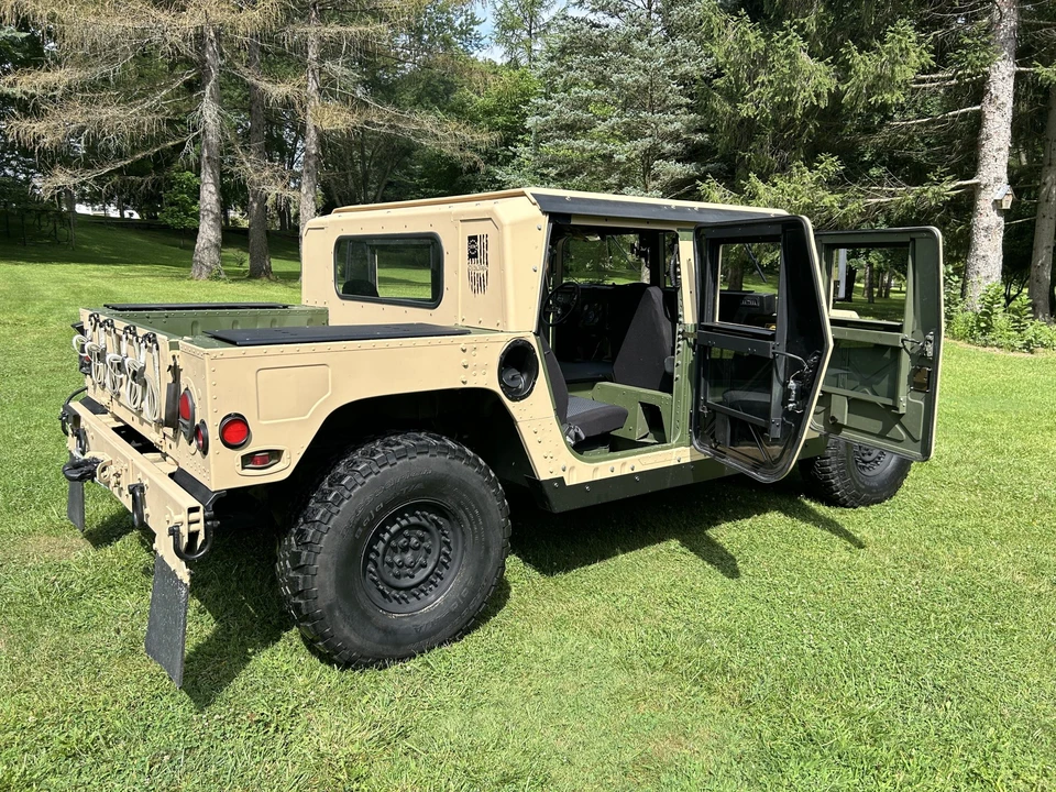 Hummer HMMWV - Image 23 of 31