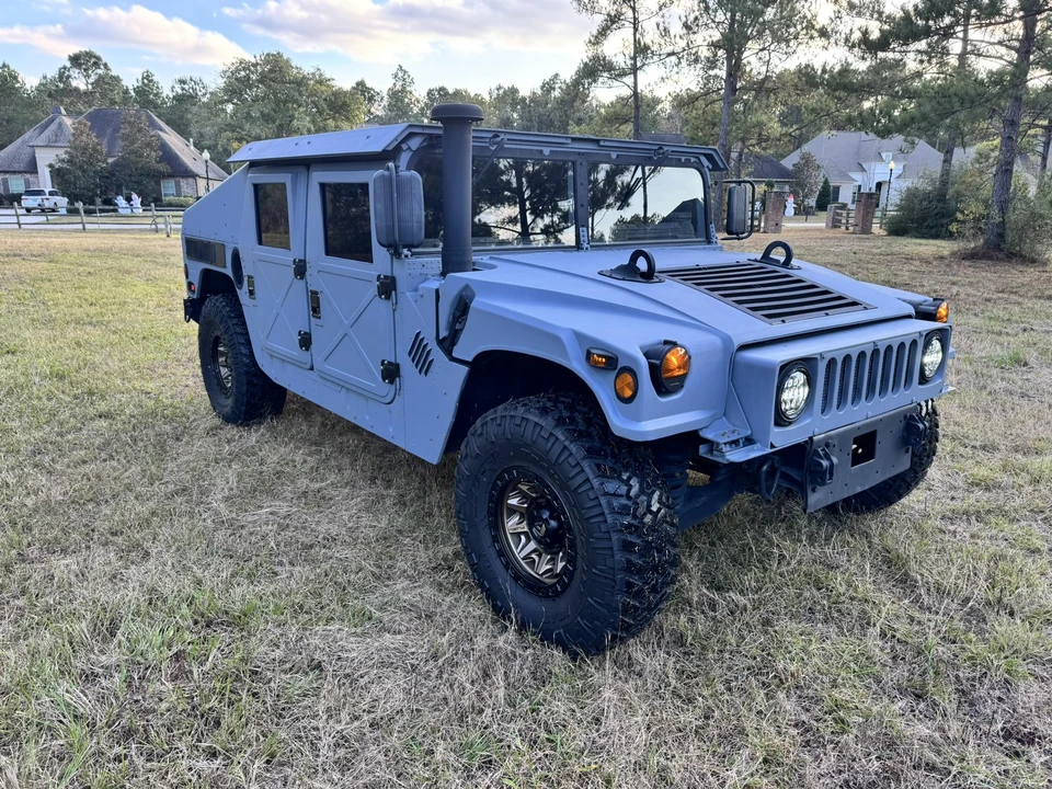 Hummer HMMWV - Image 5 of 31