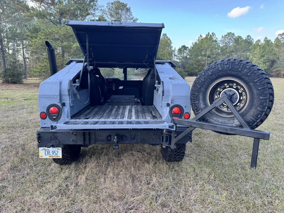 Hummer HMMWV - Image 17 of 31