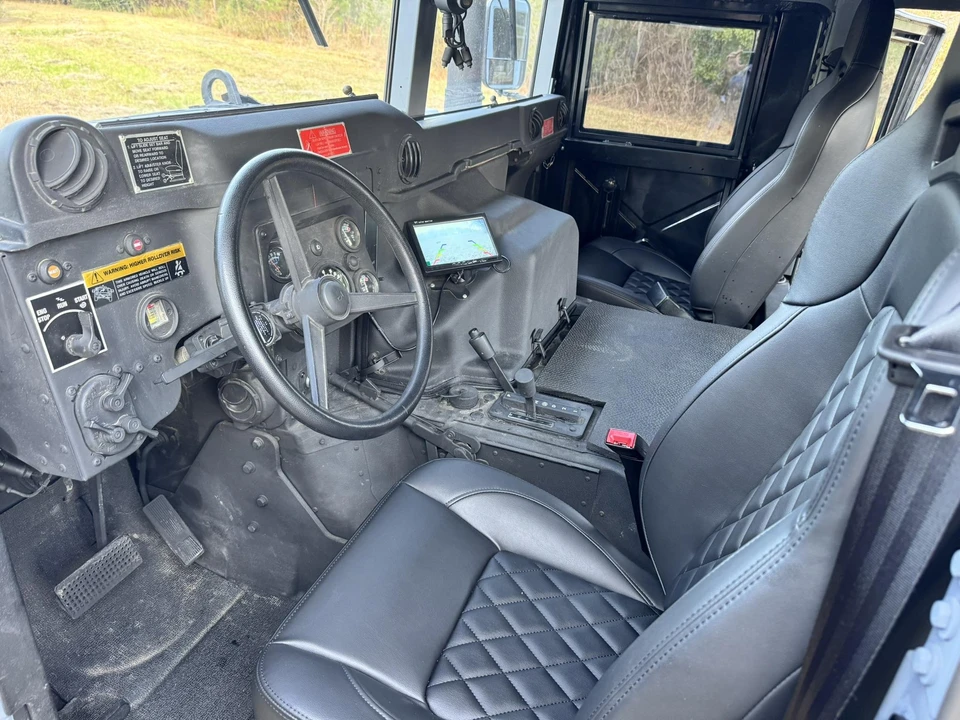 Hummer HMMWV - Image 27 of 31