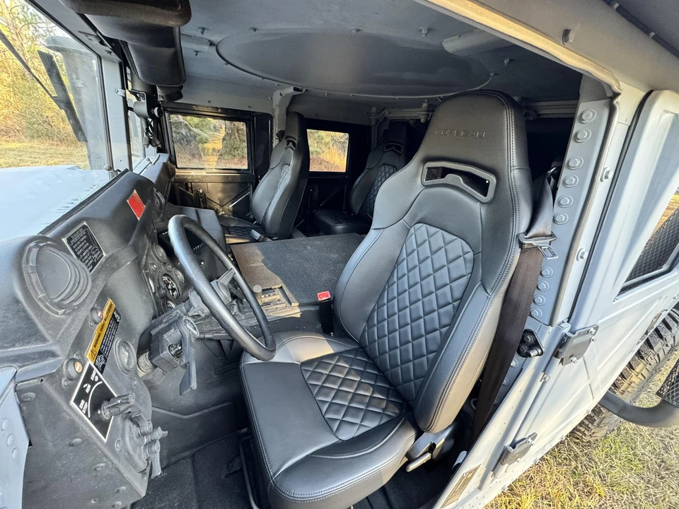 Hummer HMMWV - Image 24 of 31